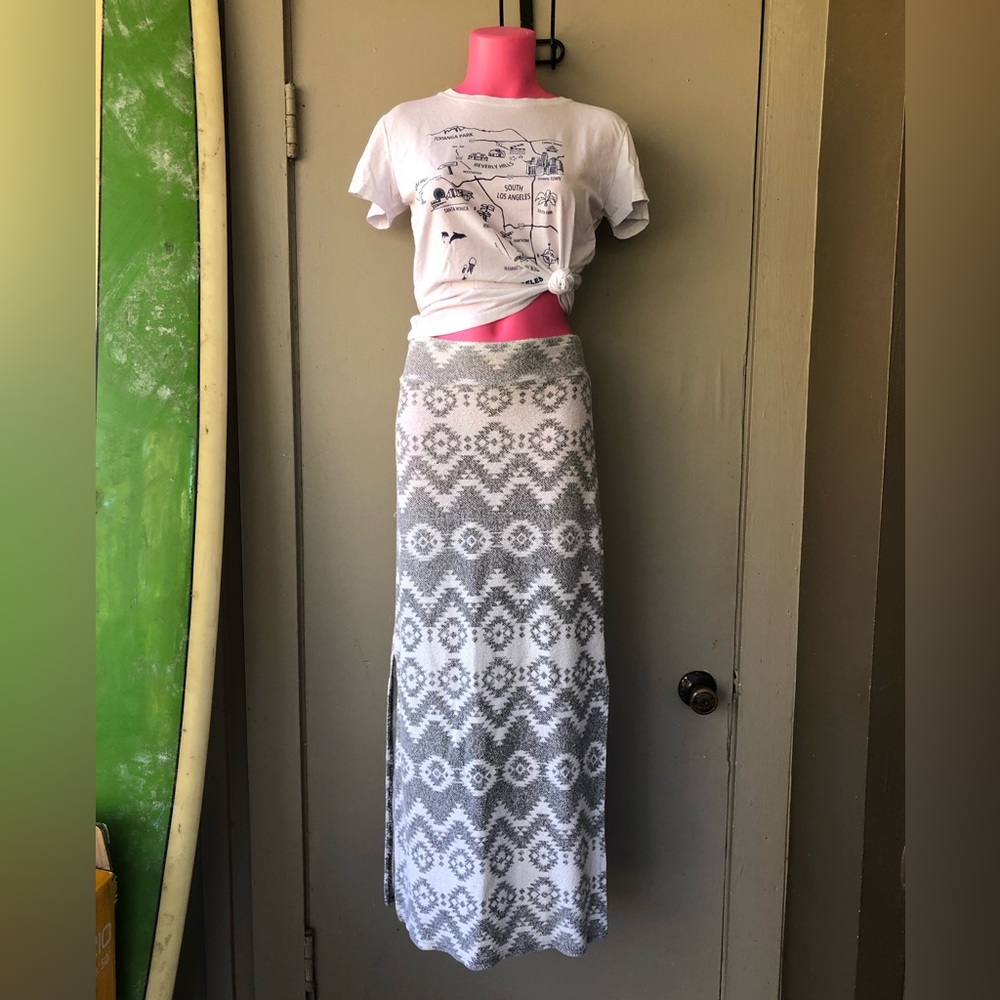 Boho Grey White Festival Skirt Size Medium